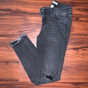 Black skinny jeans